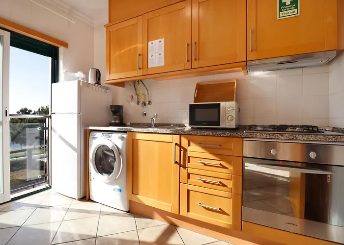 Baleeira Sol アルブフェイラ